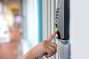 Controle de acesso por biometria: tecnologia de ponta para sua segurança